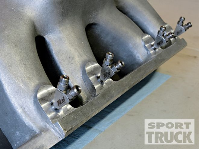 Building A Big Block for Nitrous Oxide - Building For A Big Hit