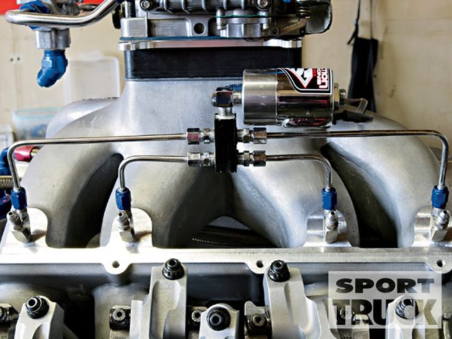 Building A Big Block for Nitrous Oxide - Building For A Big Hit