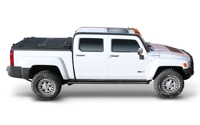 2009 Hummer H3t passenger Side View