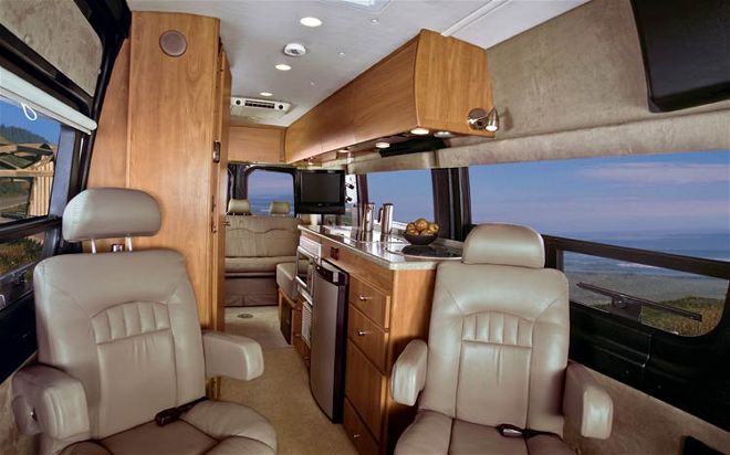 class B Motorhome Buyers Guide winnebago Interior View