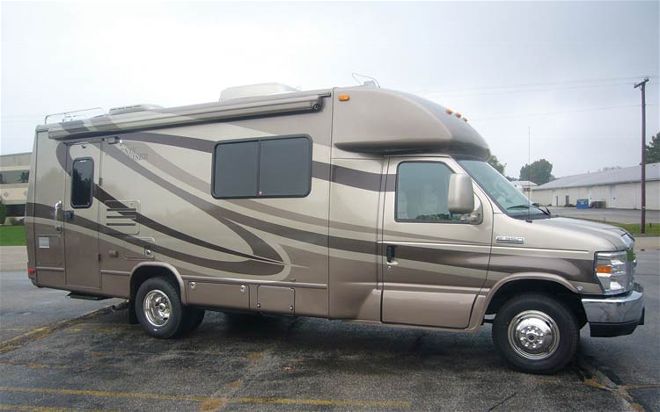 class B Motorhome Buyers Guide phoenix USA Front View