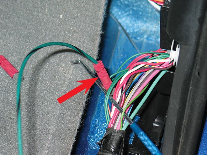 AMP Research Power Step Install on a 2007 Toyota Tundra - Ease Er On In