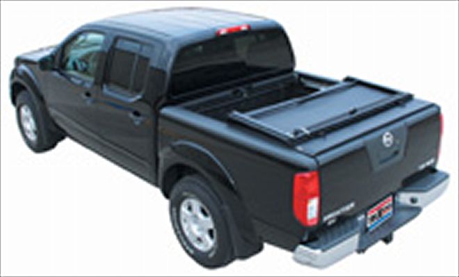 2005 2007 Nissan Frontier TruXedo Deuce Tonneau rear View