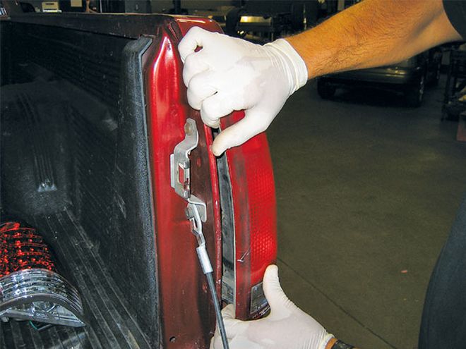 1988-1998 Chevrolet Silverado - On the Road to Custom Style
