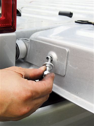 EZ Down Tailgate Damper Install - Smooth Operator