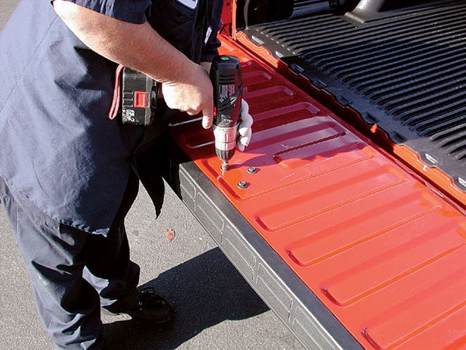 Penda Skid Resistor Bedliner in a 2003 Chevy Silverado - Durable Drop-In