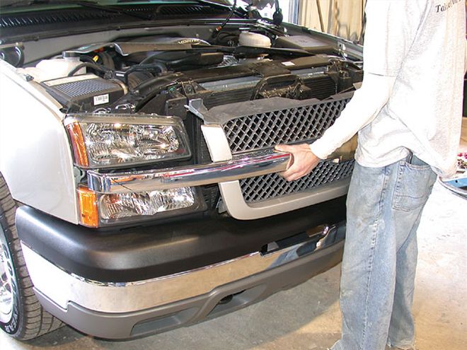 Custom Upgrades on a 2003 Chevy Silverado - Silverado Styling Staples