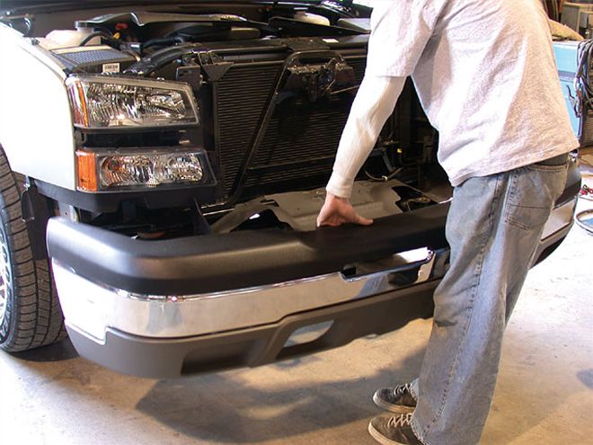 Custom Upgrades on a 2003 Chevy Silverado - Silverado Styling Staples