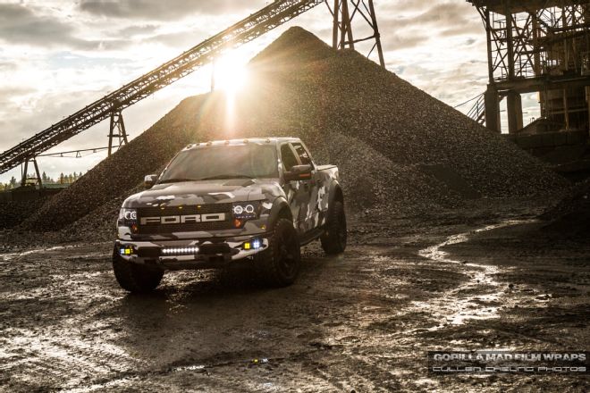 Gorilla Mad Film Wraps Goes Urban Assault on a Ford Raptor