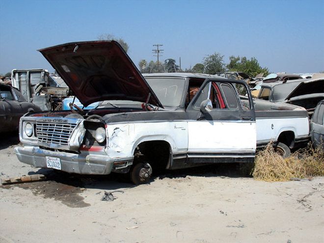 wrecking Yards dodge Truck