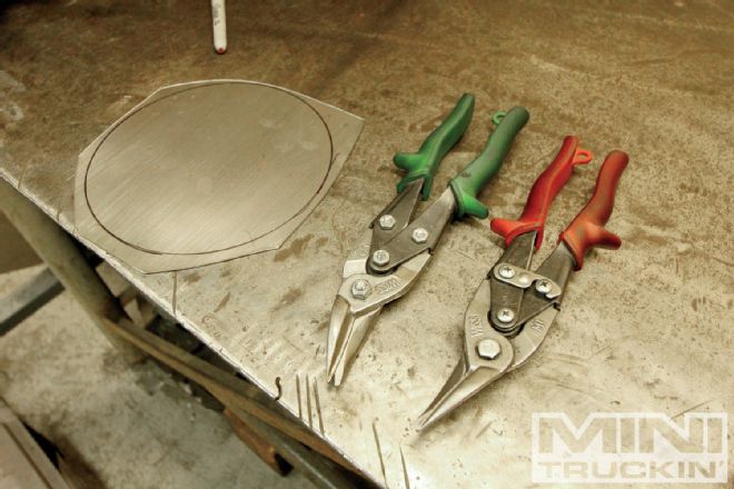Utilizing Eastwood’s Metal Forming Tools - Pounding Metal