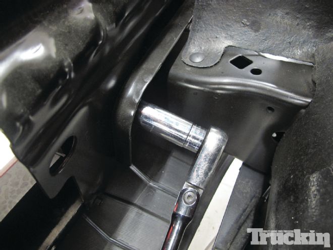 Flog Industries Ford F-150  - Bumper Install