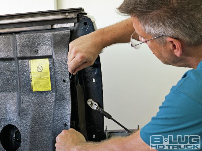 AMP BedXTender HD Installation
