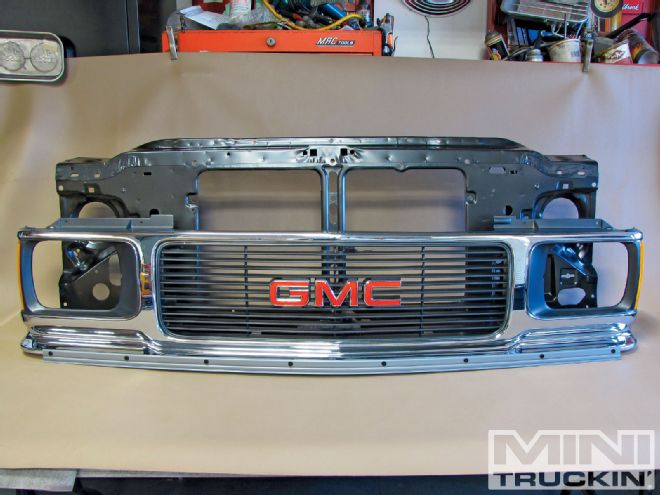Chevy S10 Grille Swap - Face Replacement