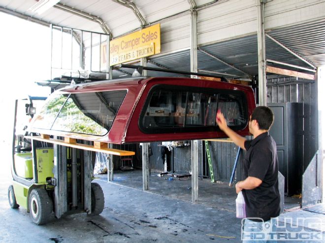 A.R.E. Truck Cap - Cover Up