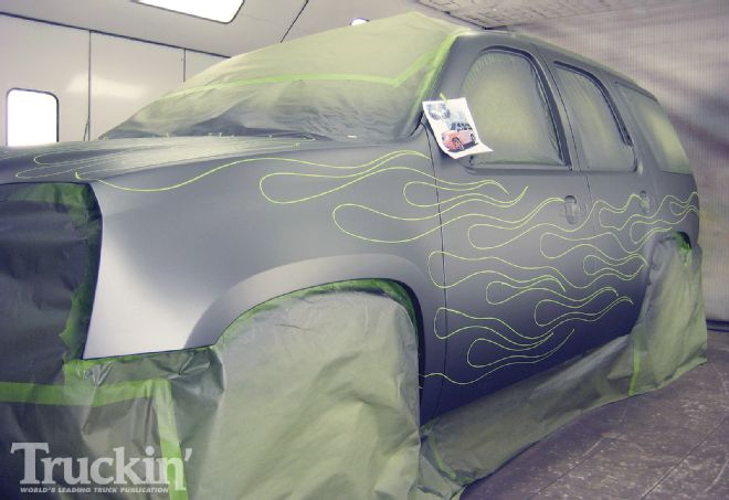 2007 GMC Yukon Custom Painted Flames - Apple Pie, Baseball, And Flames?
