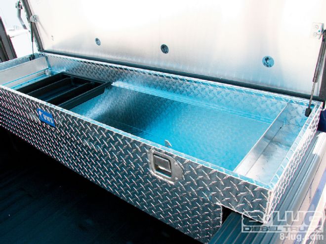 Toolboxes and Bed Step Install - Get A Hot Box