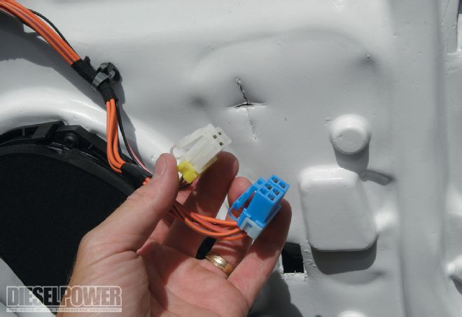 Mopar Trailer Towing Mirrors - 6.7L Upgrades That Wont Void Your Warranty