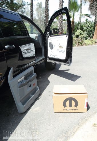 Mopar Trailer Towing Mirrors - 6.7L Upgrades That Wont Void Your Warranty