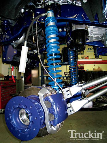 2008 Ford F450 Super Duty Buildup - Inside Look At The SEMA Crunch