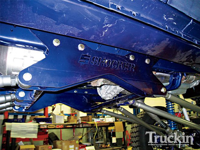 2008 Ford F450 Super Duty Buildup - Inside Look At The SEMA Crunch