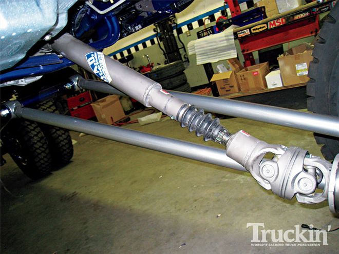2008 Ford F450 Super Duty Buildup - Inside Look At The SEMA Crunch