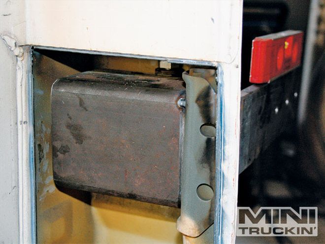 Single-Hinge Suicide Door Kit - Mini Truck Suicide Doors