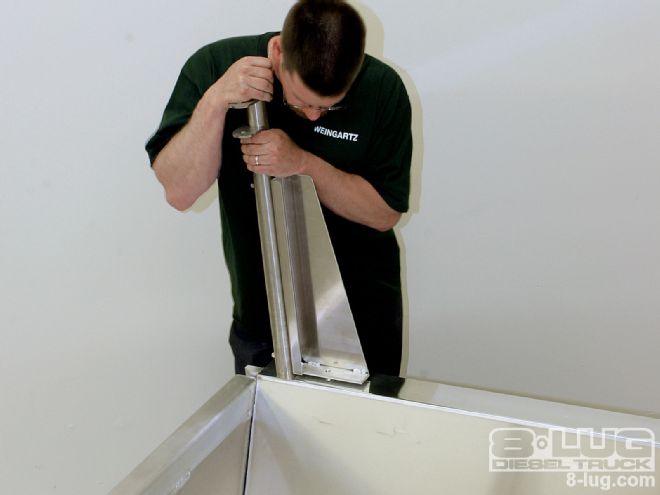 Pickup Truck Dump Bed Install - Dump It!
