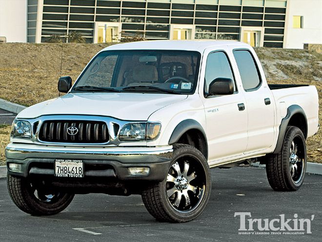 2004 Toyota Tacoma Prerunner driver Side