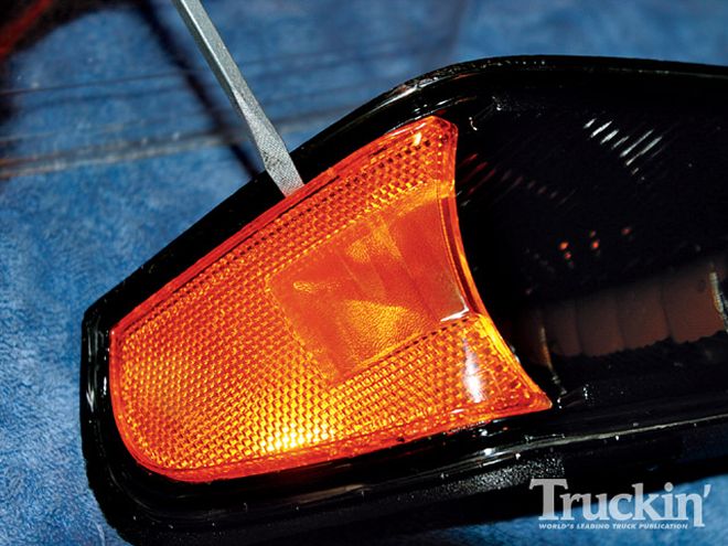 Chevy Colorado Headlight Modification - New Head Light Looks - Tech