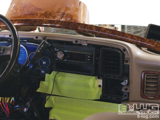 Full-On 2004 GMC 2500 Diesel Truck Buildup, Part 2 - Build It Continued...