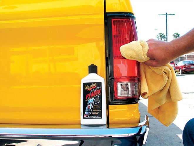 Meguiars Auto Detailing - Working At The Truck Wash