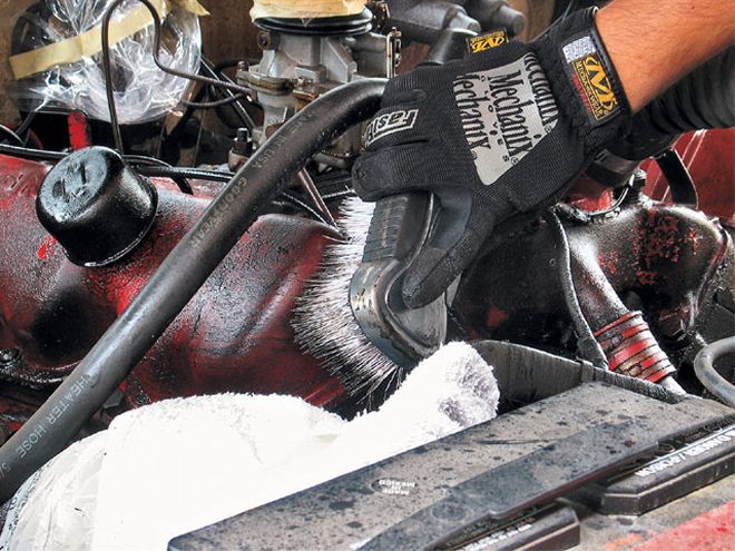 Engine Cleaning on a 1962 GMC Pickup - Spit Spine For An Old Clunker