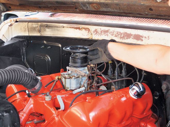Engine Cleaning on a 1962 GMC Pickup - Spit Spine For An Old Clunker
