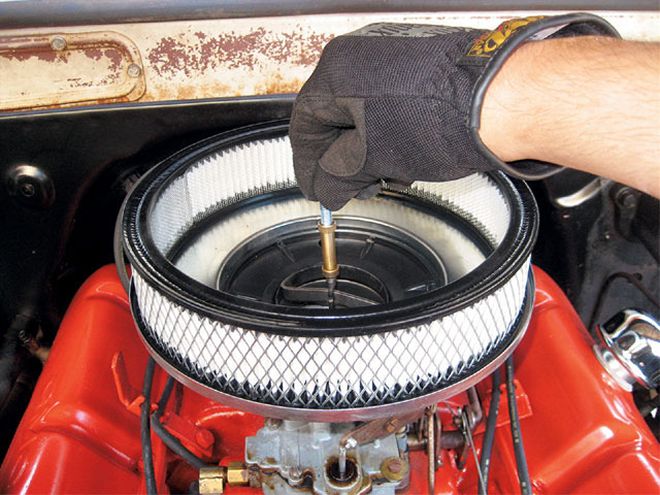 Engine Cleaning on a 1962 GMC Pickup - Spit Spine For An Old Clunker