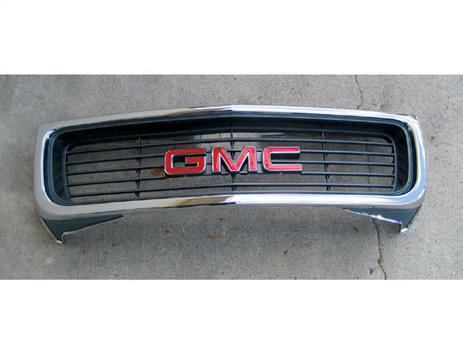 New Billet Grille On A 2000 Chevy S10 - Grille It Yourself