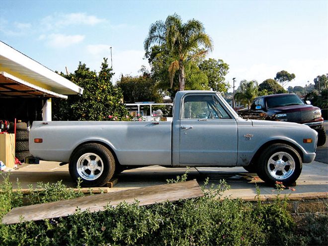 Chevy C10 Short Bed - Bed Bobbing Basics