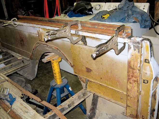Chevy C10 Short Bed - Bed Bobbing Basics