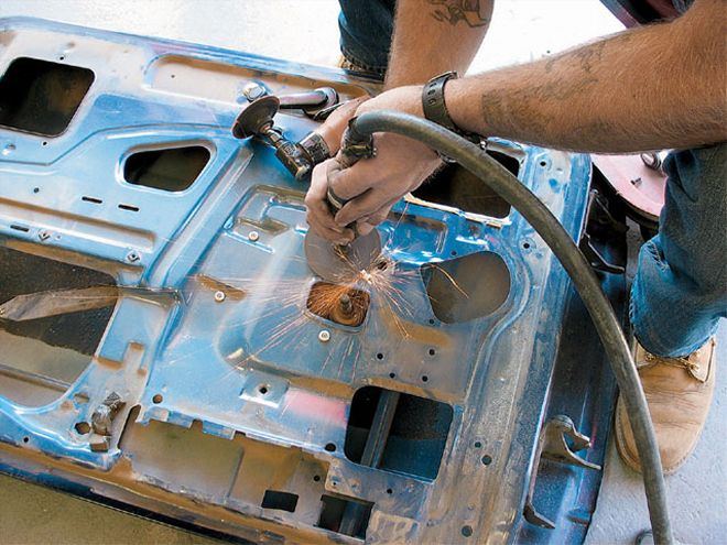 Restoring A 1989 Chevy S10 - Restore That Bucket