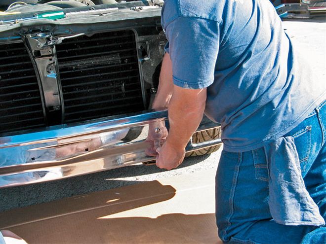 Restoring A 1989 Chevy S10 - Restore That Bucket