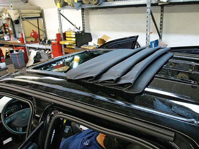 Chevy Colorado Ragtop Install - Let The Sunshine In