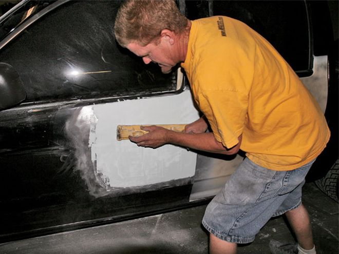 Shaving the Door Handles of A 2007 Chevy Colorado -  Get It Handled