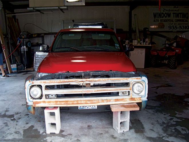 2000 Chevrolet Silverado 1968 Chevrolet C10 Nose