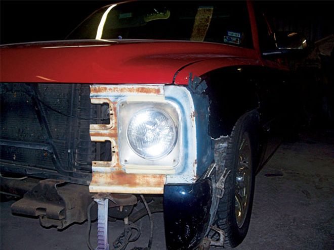 Custom 2000 Chevrolet Silverado Front End Conversion - 68 Clip On An 00 Silverado