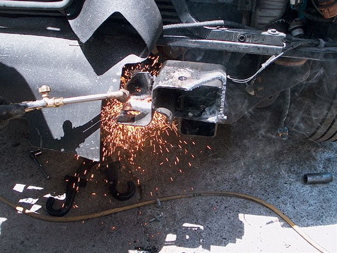 2005 Chevrolet 3500 HD Dualie Front Clip Swap - Escalade Upgrade