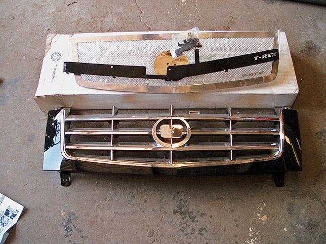 2005 Chevrolet 3500 HD Dualie Front Clip Swap - Escalade Upgrade