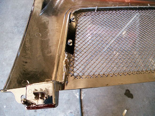 2005 Chevrolet 3500 HD Dualie Front Clip Swap - Escalade Upgrade