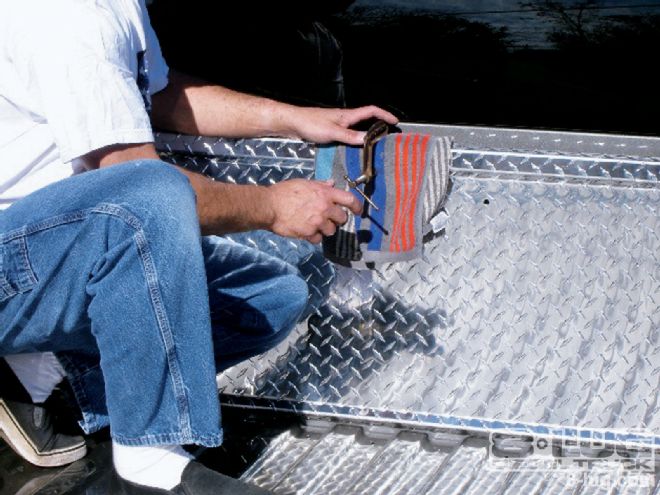 Bedder-Hedder - An Ingenious Solution To Bed Storage Problems