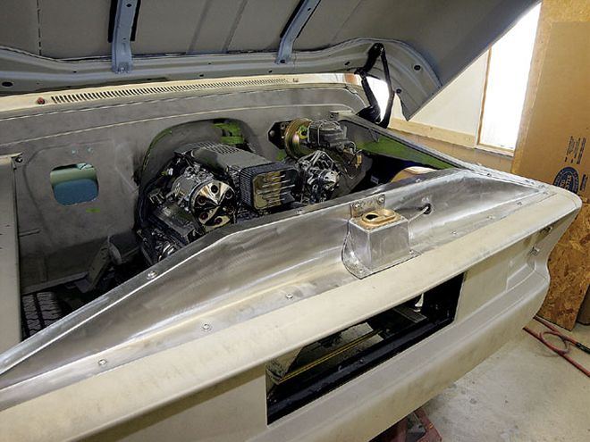 1962 Chevy Truck - Hands-Free Hood