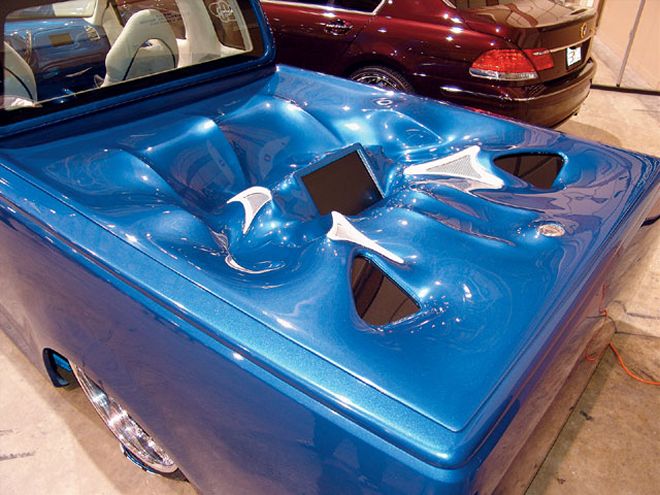 Custom Truck Beds - Redefine Your Ride
